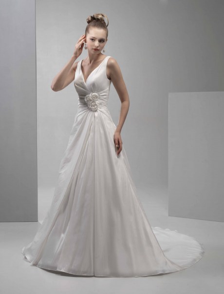 Joy wedding dress front - size 16
